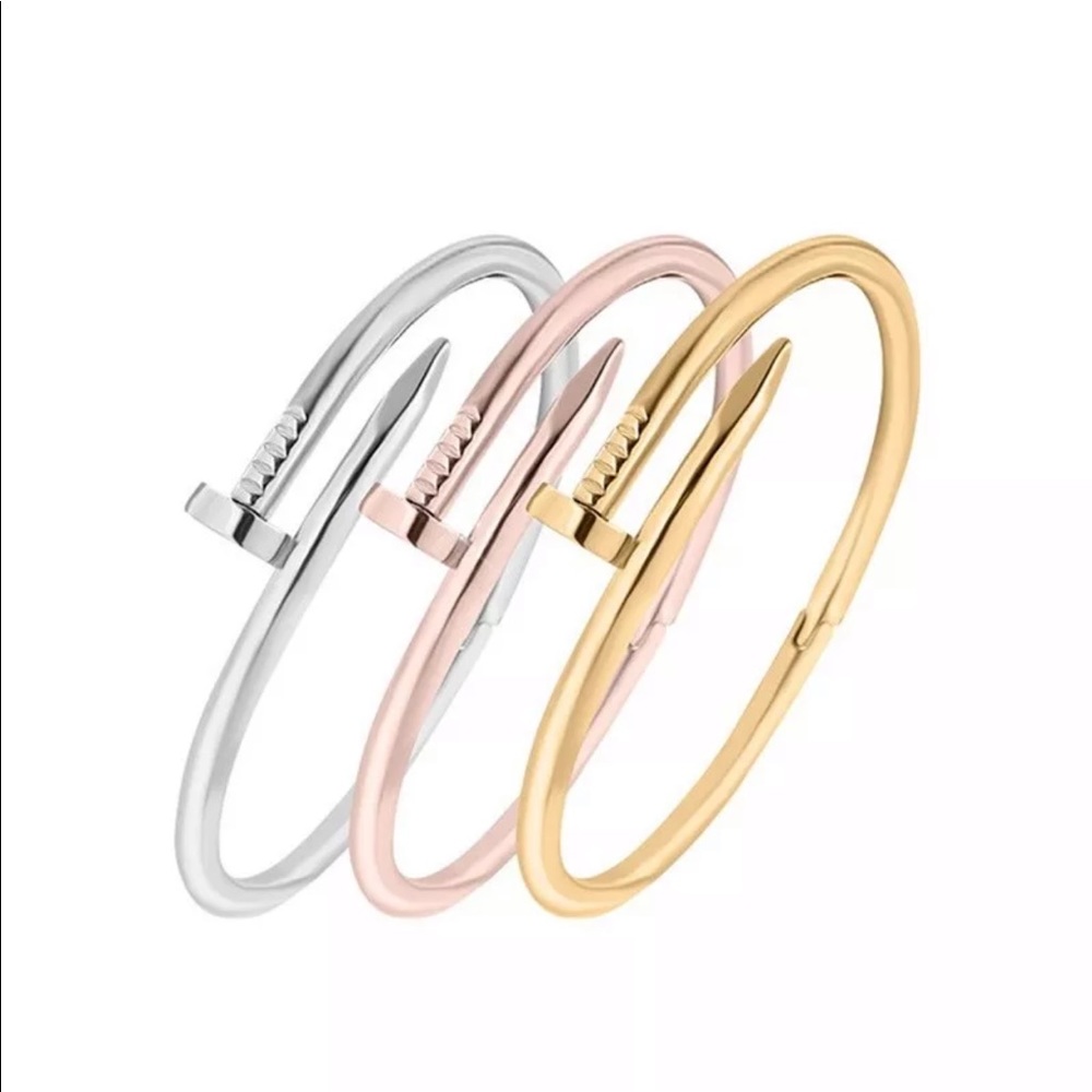 New Item✨ Nail Cuff Bracelet 😍 - Picture 3 of 8